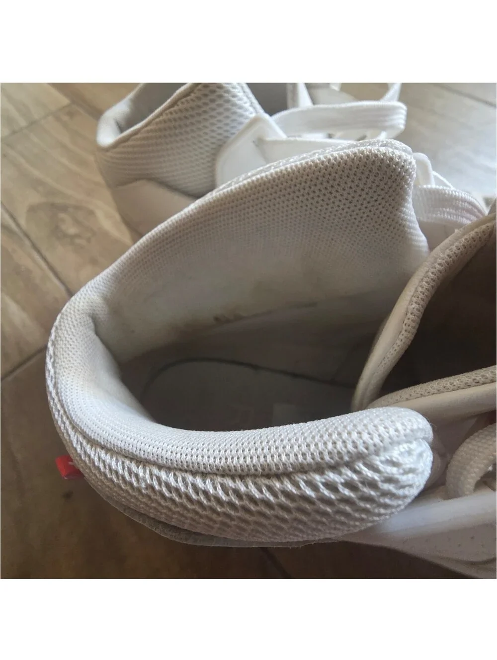 On Cloud THE ROGER Clubhouse Men's 11.5 White Sand Sneakers